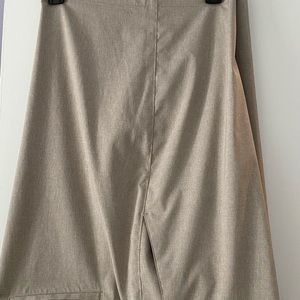 PGA Tour tan golf shorts size 46